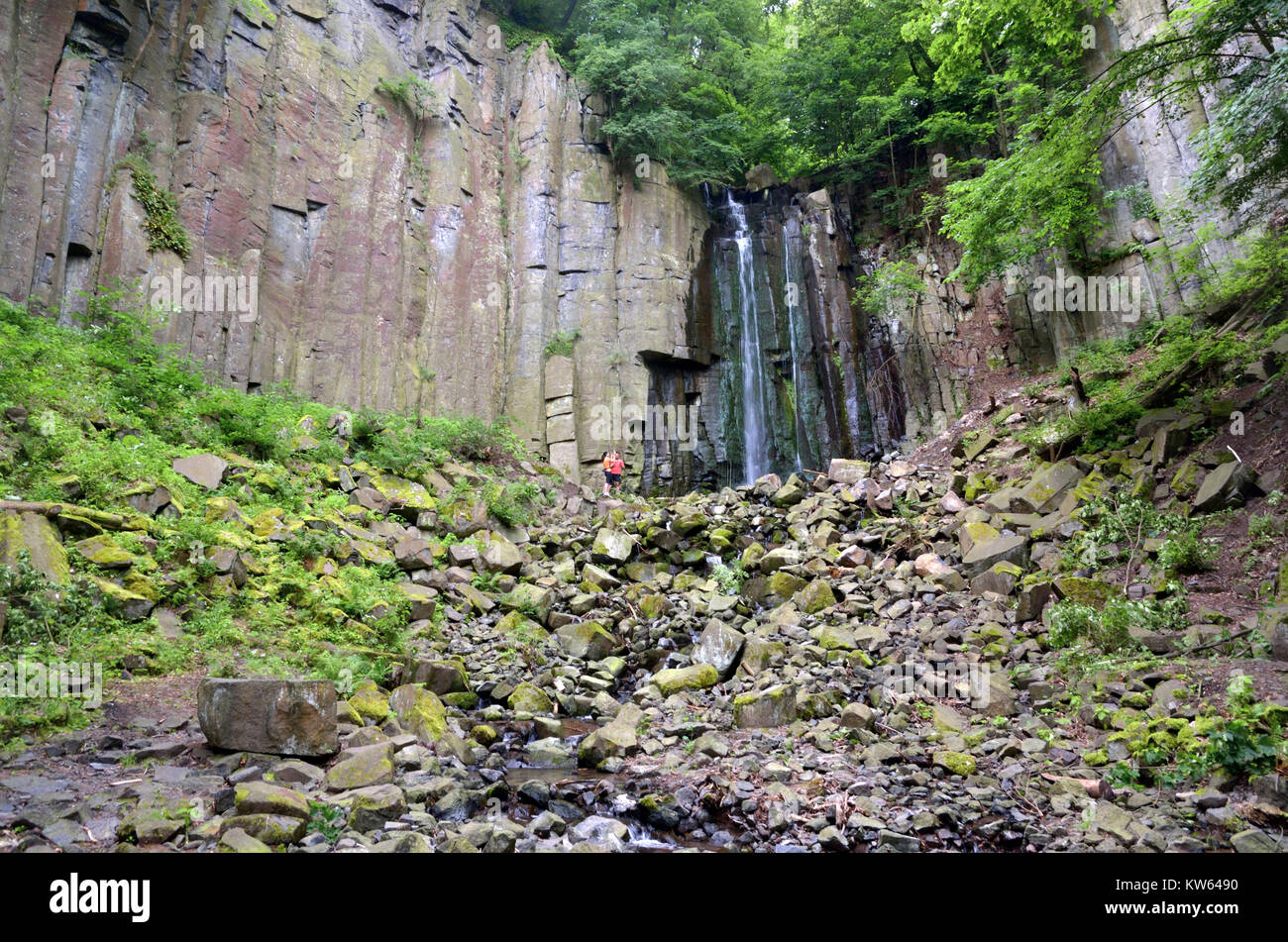 Czechia, Boehmisches low mountain range, waterfall in the NSG Vrkoc, , Tschechien, Boehmisches Mittelgebirge, Wasserfall im NSG Vrkoc Stock Photo