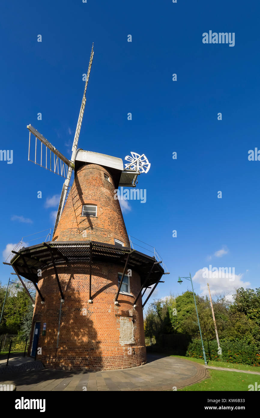 RAYLEIGH, ESSEX, UK - OCTOBER 27, 2017:  Exterior view of Rayleigh Windmill - a Grade 2 Listed building Stock Photo