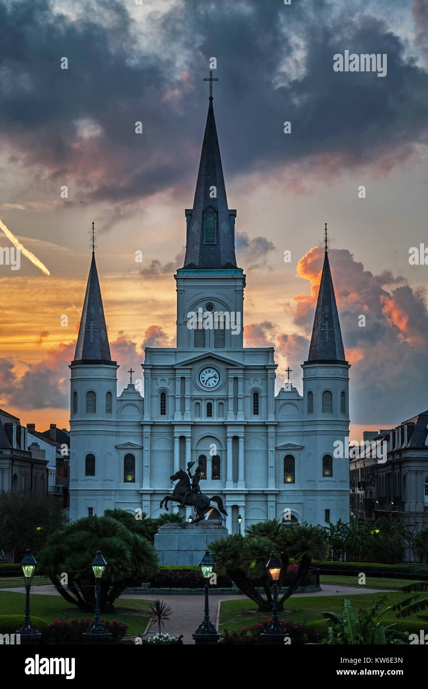 Cathedral basilica of saint louis hi-res stock photography and images ...