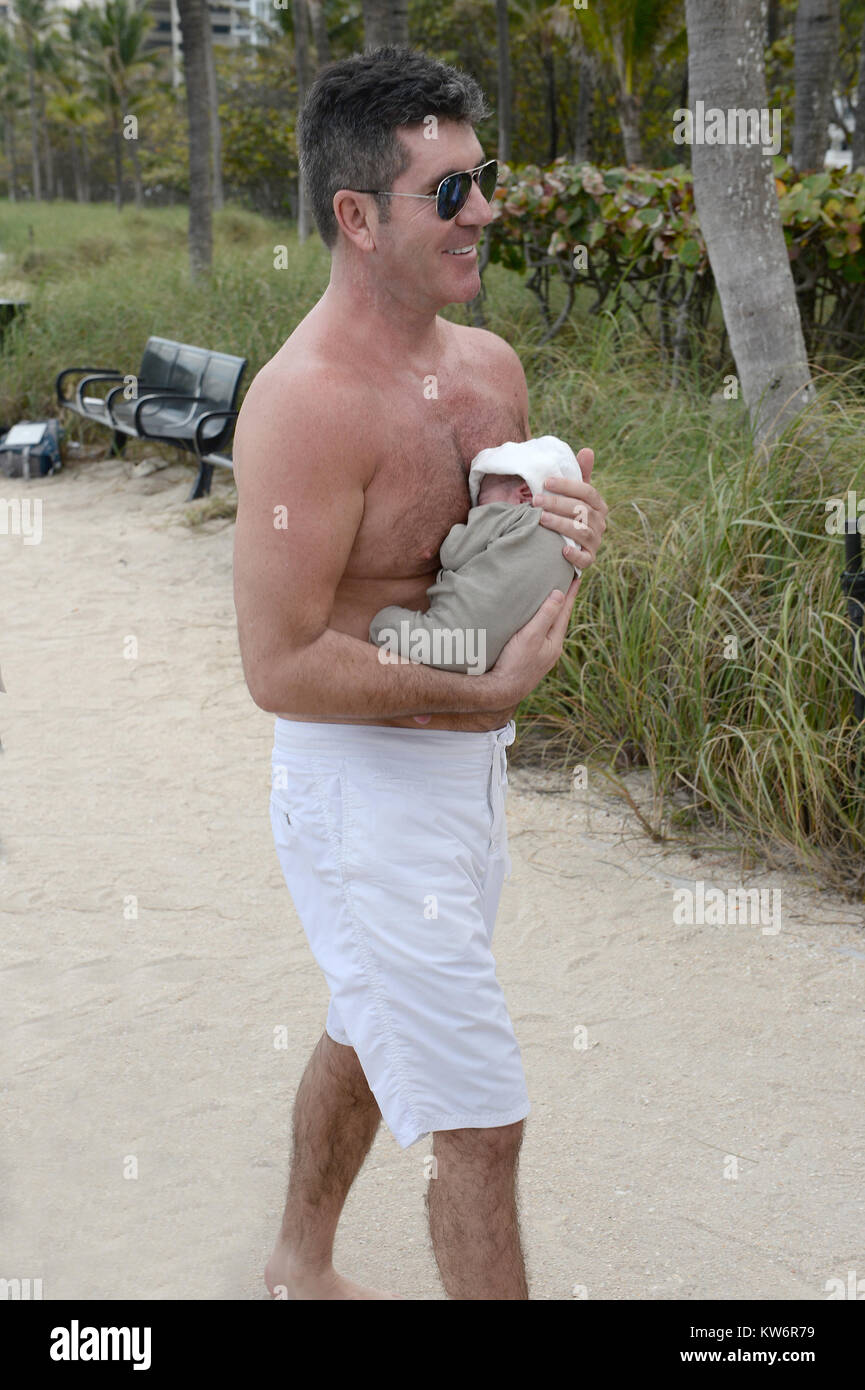 Simon Cowell Eric High Resolution Stock Photography and Images - Alamy