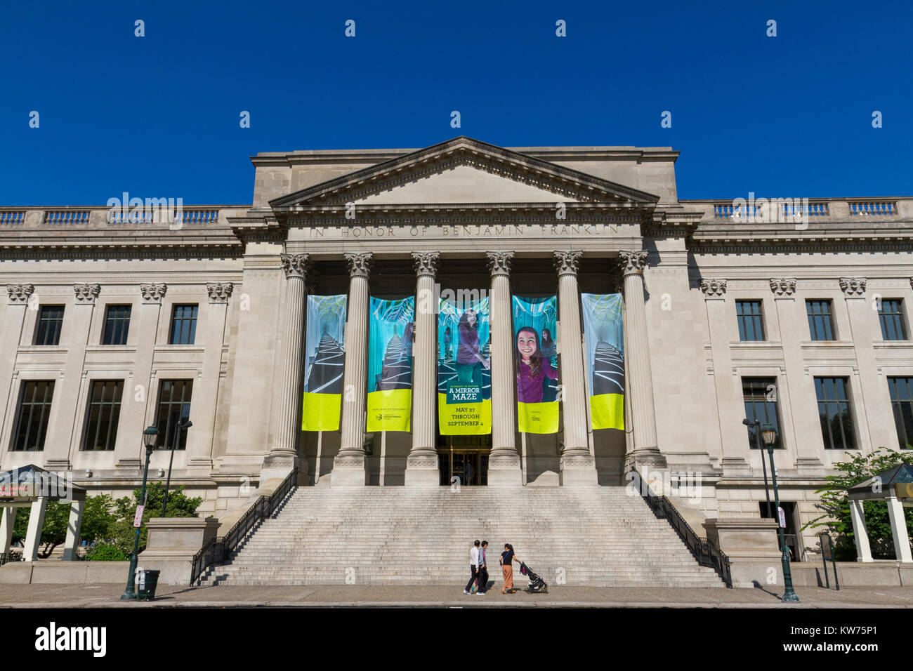 Franklin institute science museum hi-res stock photography and images ...