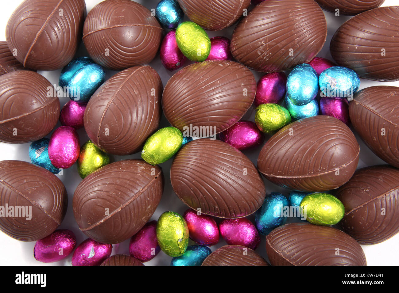 24,809 Red Chocolate Eggs Images, Stock Photos & Vectors