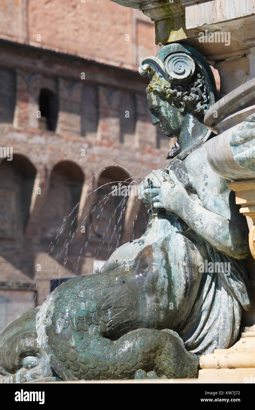fountain-on-piazza-maggiore-in-bologna-the-capital-city-of-emilia