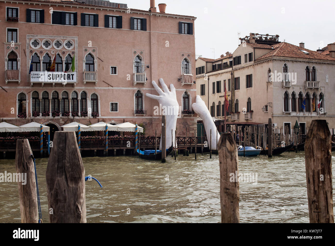 Venice monumental hands hires stock photography and images Alamy