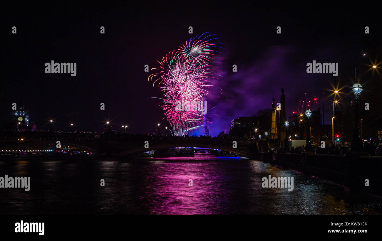 Big ben new years eve hi-res stock photography and images - Alamy