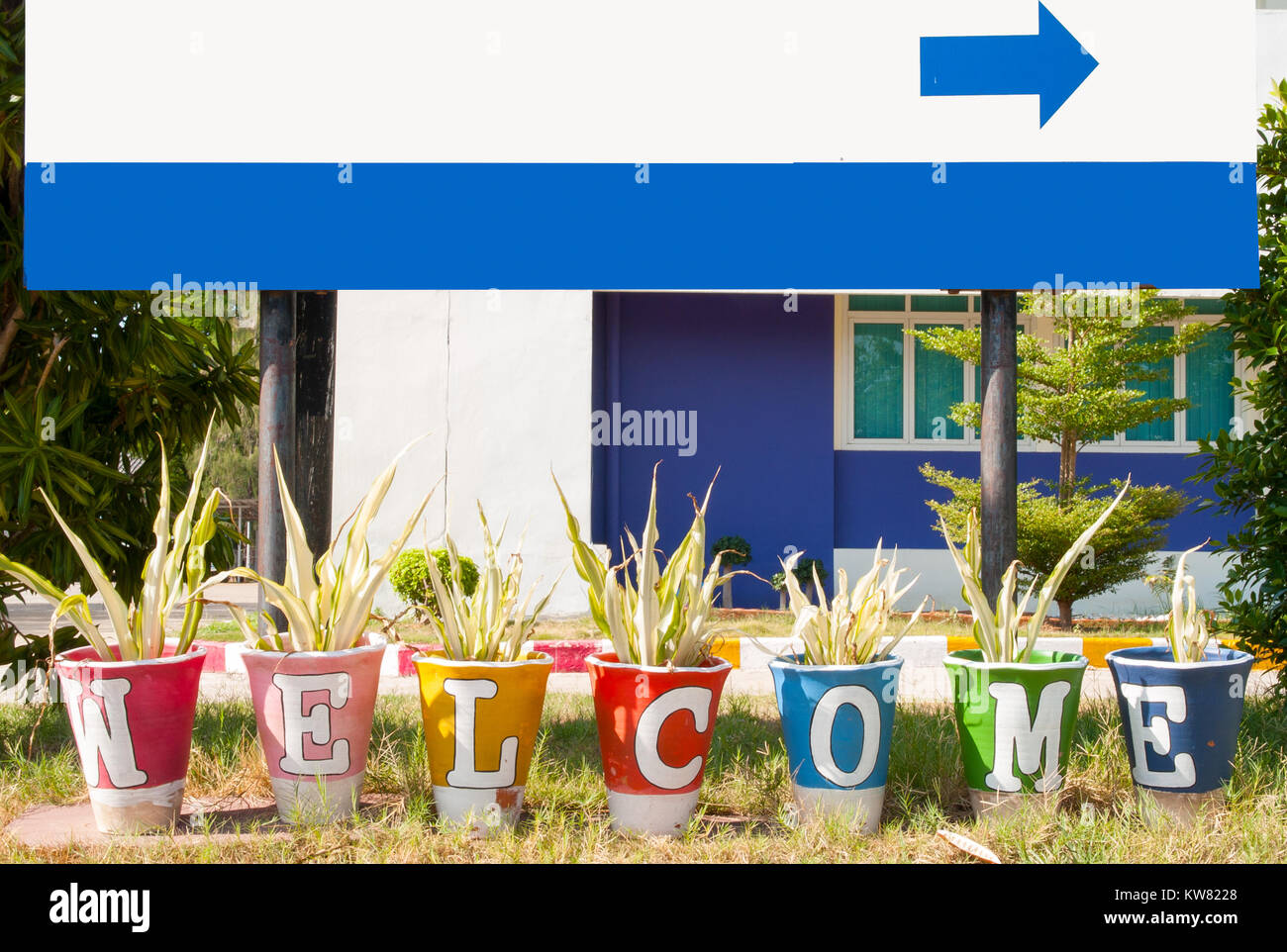 Welcome guest home hi-res stock photography and images - Alamy