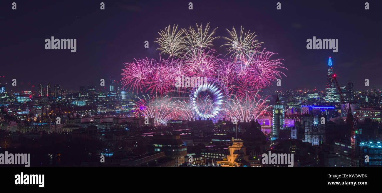 The mayor of londons New Year Fireworks display Stock Photo Alamy