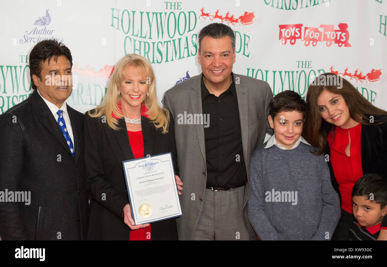 86th Annual Hollywood Christmas Parade - Presentations  Featuring: Erik Estrada, Laura McKenzie, Dr. Oz, California Secretary of State Alex Padilla, Angela Padilla Where: Los Angeles, California, United States When: 26 Nov 2017 Credit: Sheri Determan/WENN.com Stock Photo