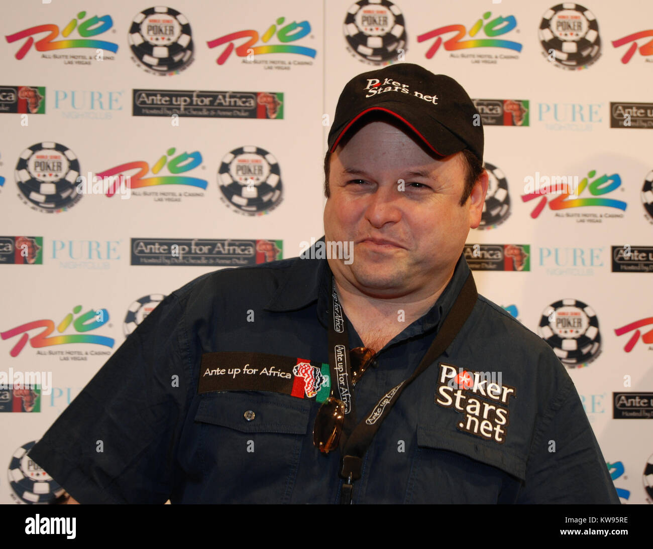 Jason Alexander Boxing LAS VEGAS - JULY 5: Jason Alexander gets ready to compete in the Ante ...