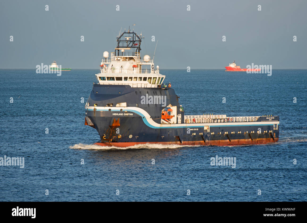 Deadweight 4088 t hi-res stock photography and images - Alamy