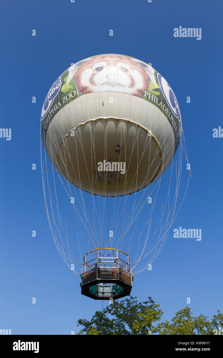 The 6abc Zooballoon A Popular Tourist Attraction Rising Over The Philadelphia Zoo Philadelphia Pennsylvania United States Stock Photo Alamy
