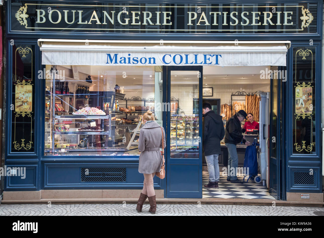 France, Paris (75),  Boulangerie Patisserie, Stock Photo