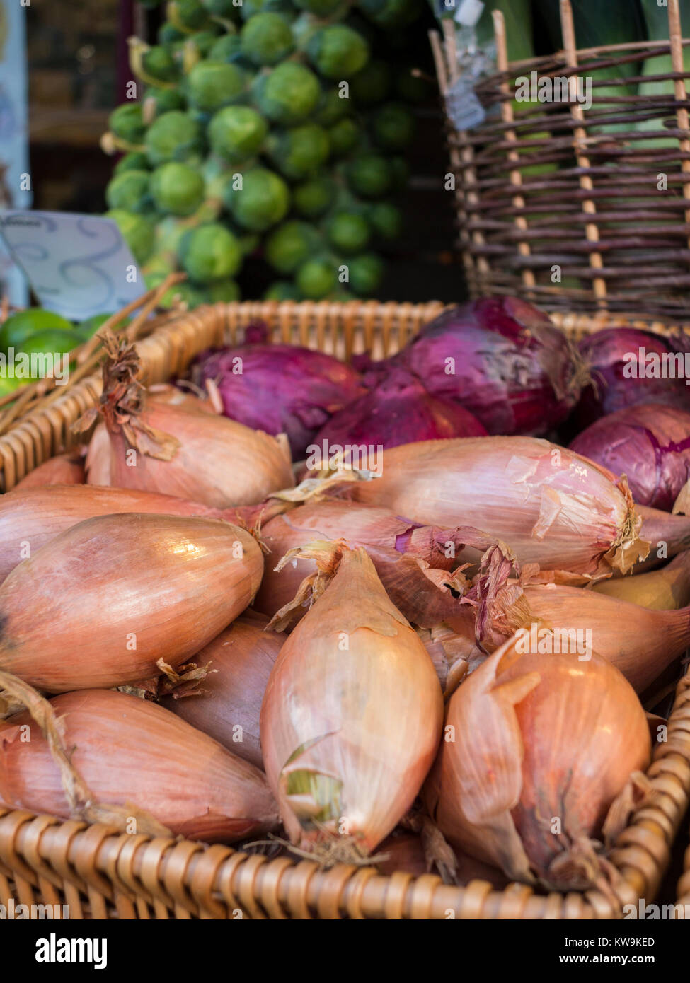 Banana shallots hires stock photography and images Alamy
