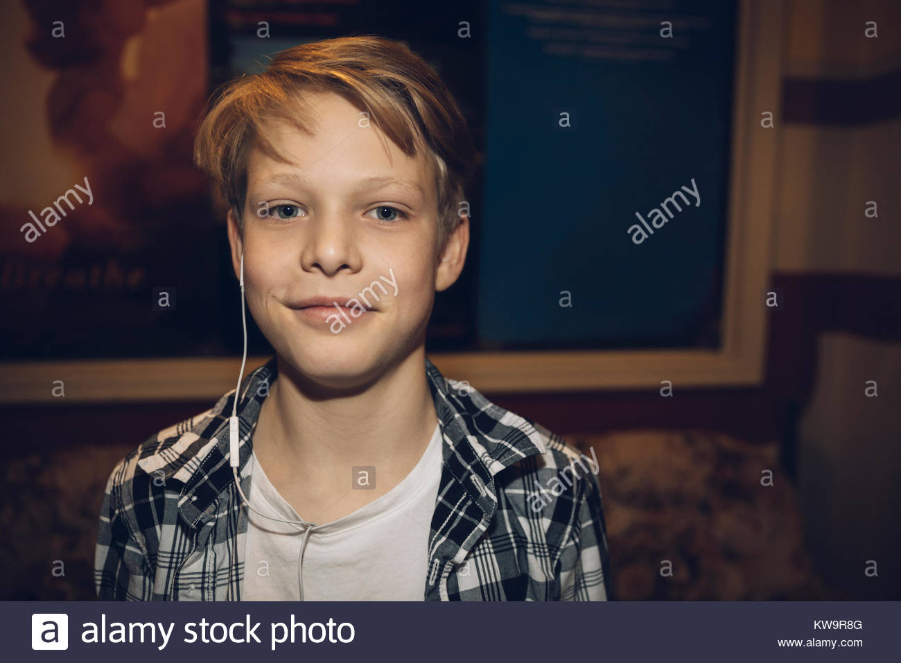 Boy with Platinum Blonde Hair - wide 4