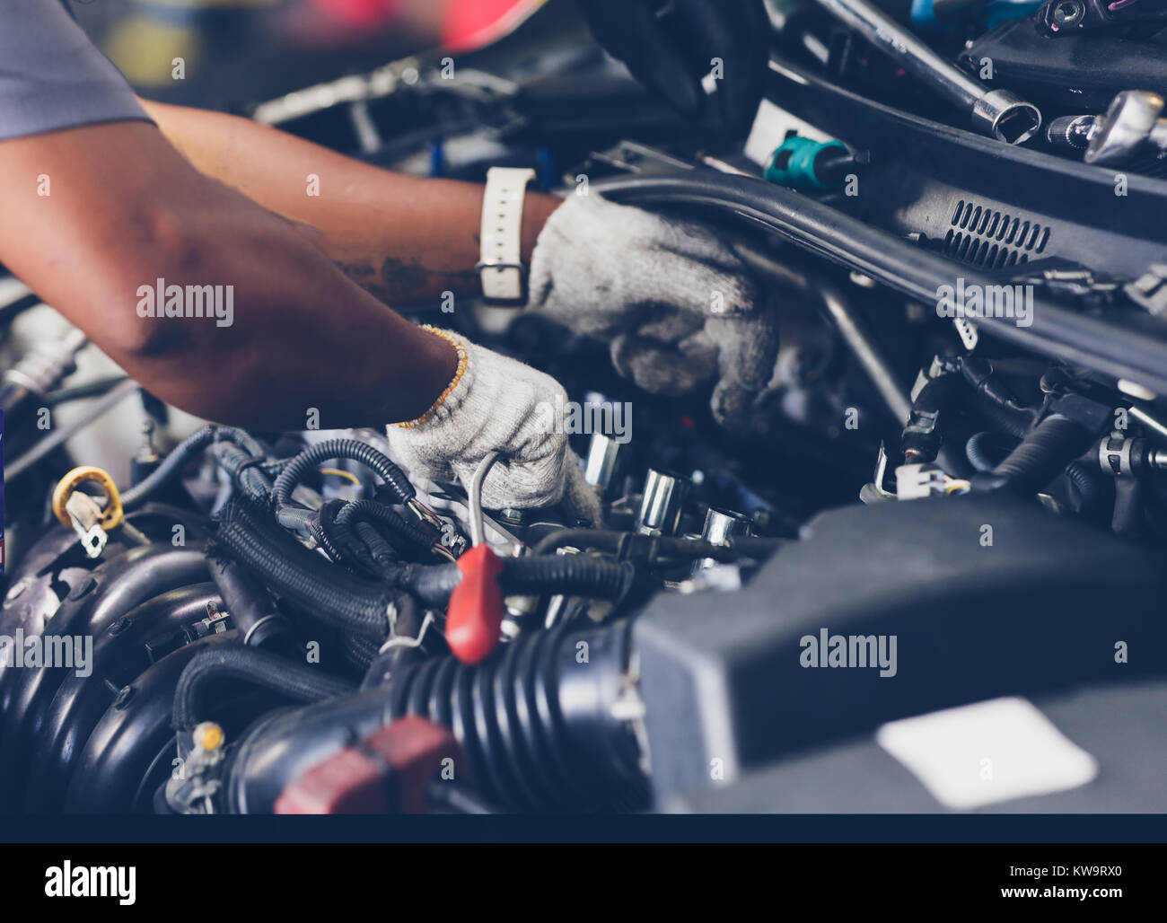 Mechanic Car High Resolution Stock Photography and Images - Alamy