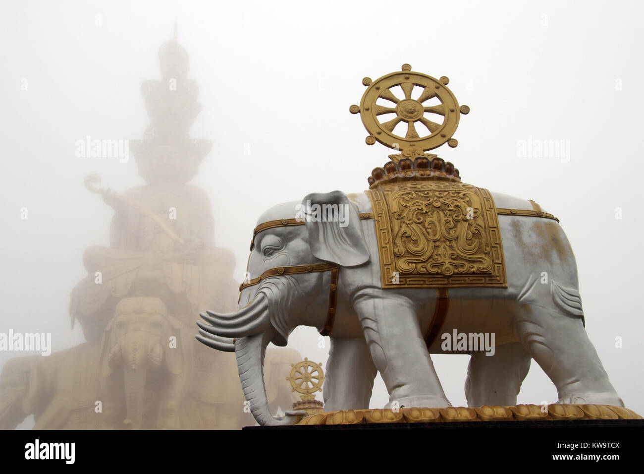 Stupa and elephant in the cloud on the top of Emei Shan, China Stock Photo