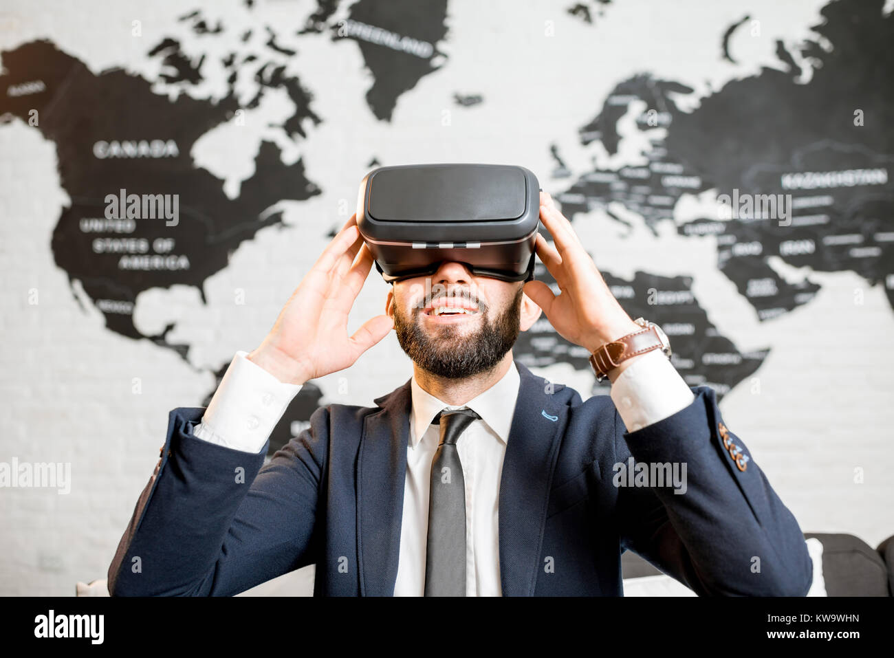 Virtual reality world tour hires stock photography and images Alamy