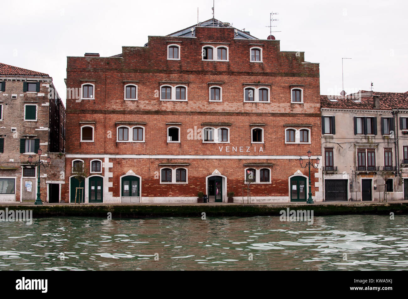 Typical house and building of Giudecca, Venice, Italy Stock Photo - Alamy