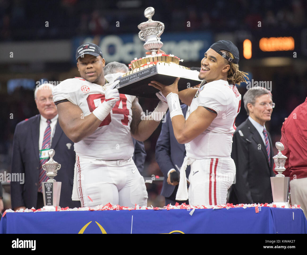 New Orleans, LA, USA. 1st Jan, 2018. Alabama's Jalen Hurts 2 and Da