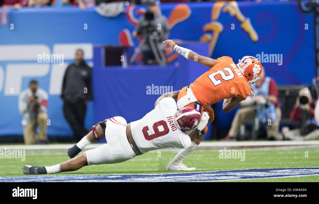 New Orleans, LA, USA. 1st Jan, 2018. Alabama's Da'Shawn Hand #9 sacks Clemson QB Kelly Bryant #2 during the Allstate Sugar Bowl football game between the Clemson Tigers and the Alabama Crimson Tide at the Mercedes-Benz Supedome in New Orleans, LA. Kyle Okita/CSM/Alamy Live News Stock Photo