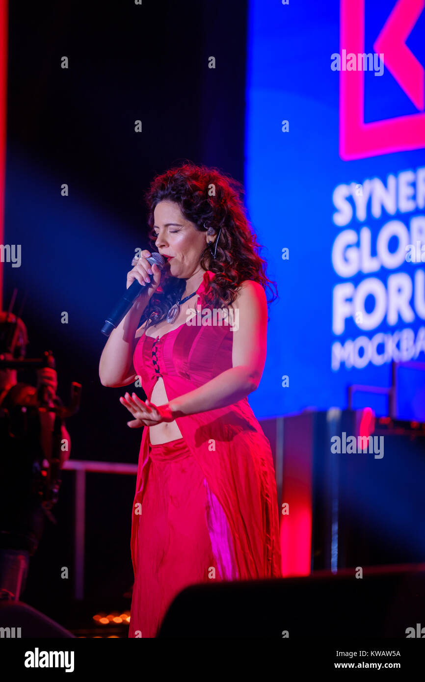 Peruquois australian singer performs synergy hi-res stock photography ...