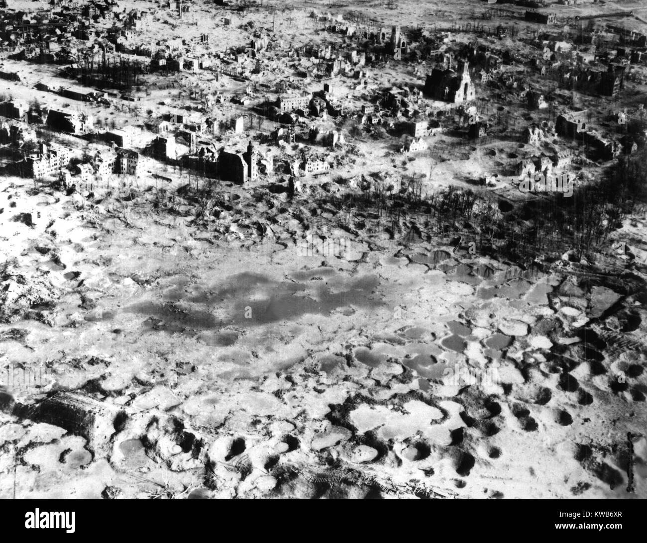 Wesel, Germany, a Nazi strategic depot, was intensely bombed in February and March 1945. It was 97% destroyed when Operation Varsity, the largest airborne landings of the war, dropped 18,000 troops into the area on March 24, 1945. World War 2. (BSLOC 2014 8 72) Stock Photo