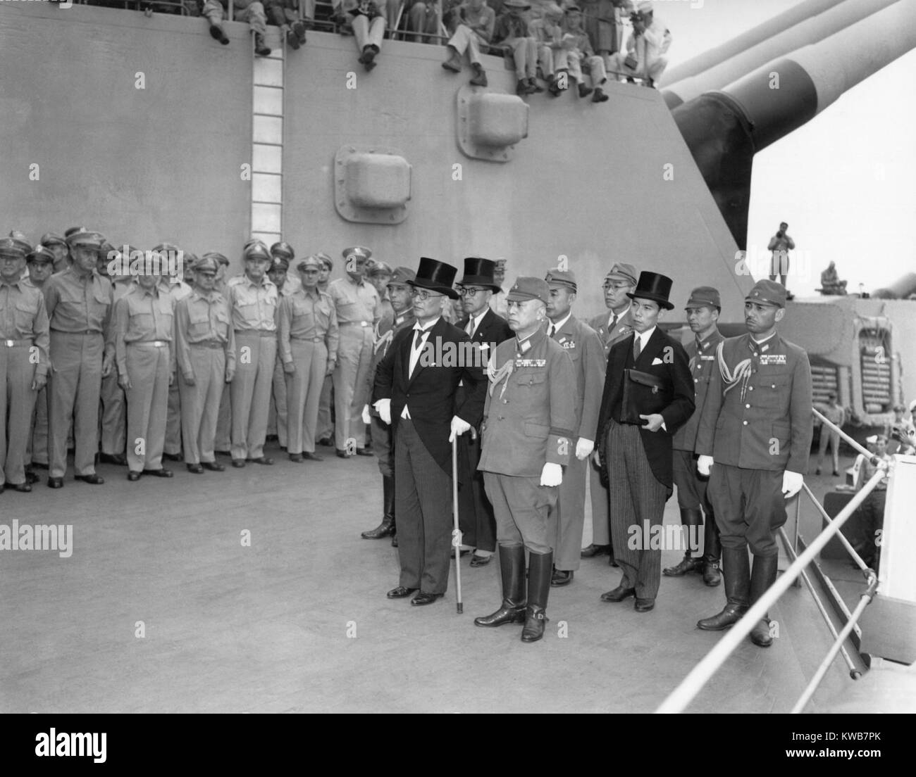 Japanese surrender signatories arrive aboard the USS MISSOURI in Tokyo