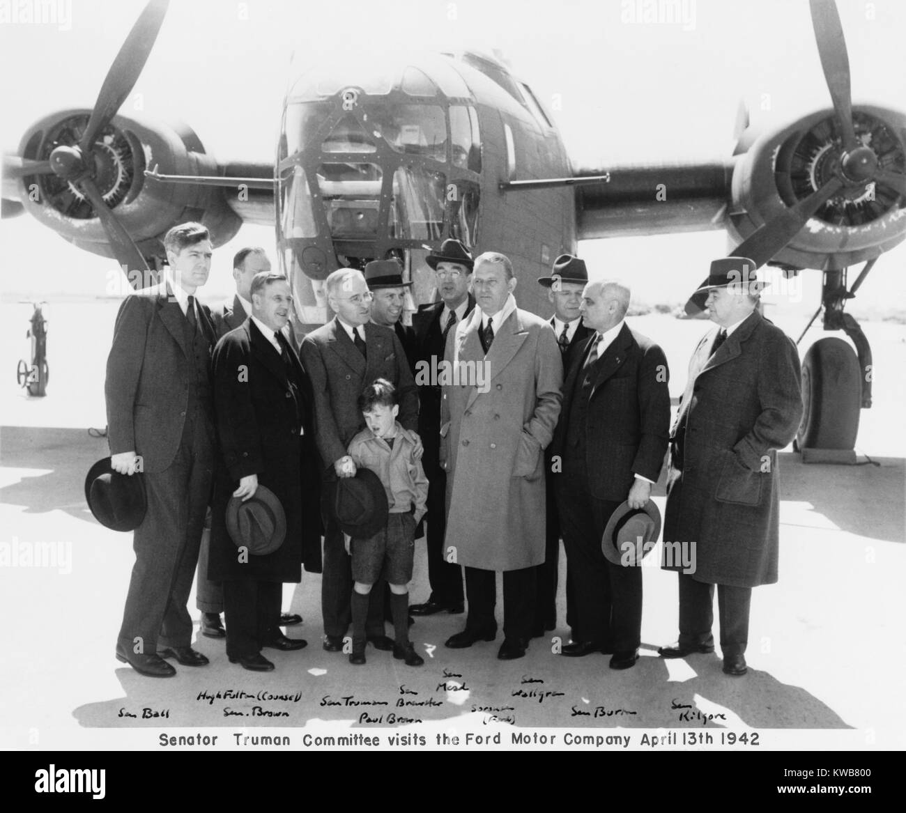 Senator Truman's committee visits the Ford Motor Company on April 13, 1942. The war production oversight committee, 'Senate Special Committee to Investigate the National Defense Program', brought Truman national prominence and the 1944 vice presidential nomination. World War 2. (BSLOC 2014 8 198) Stock Photo