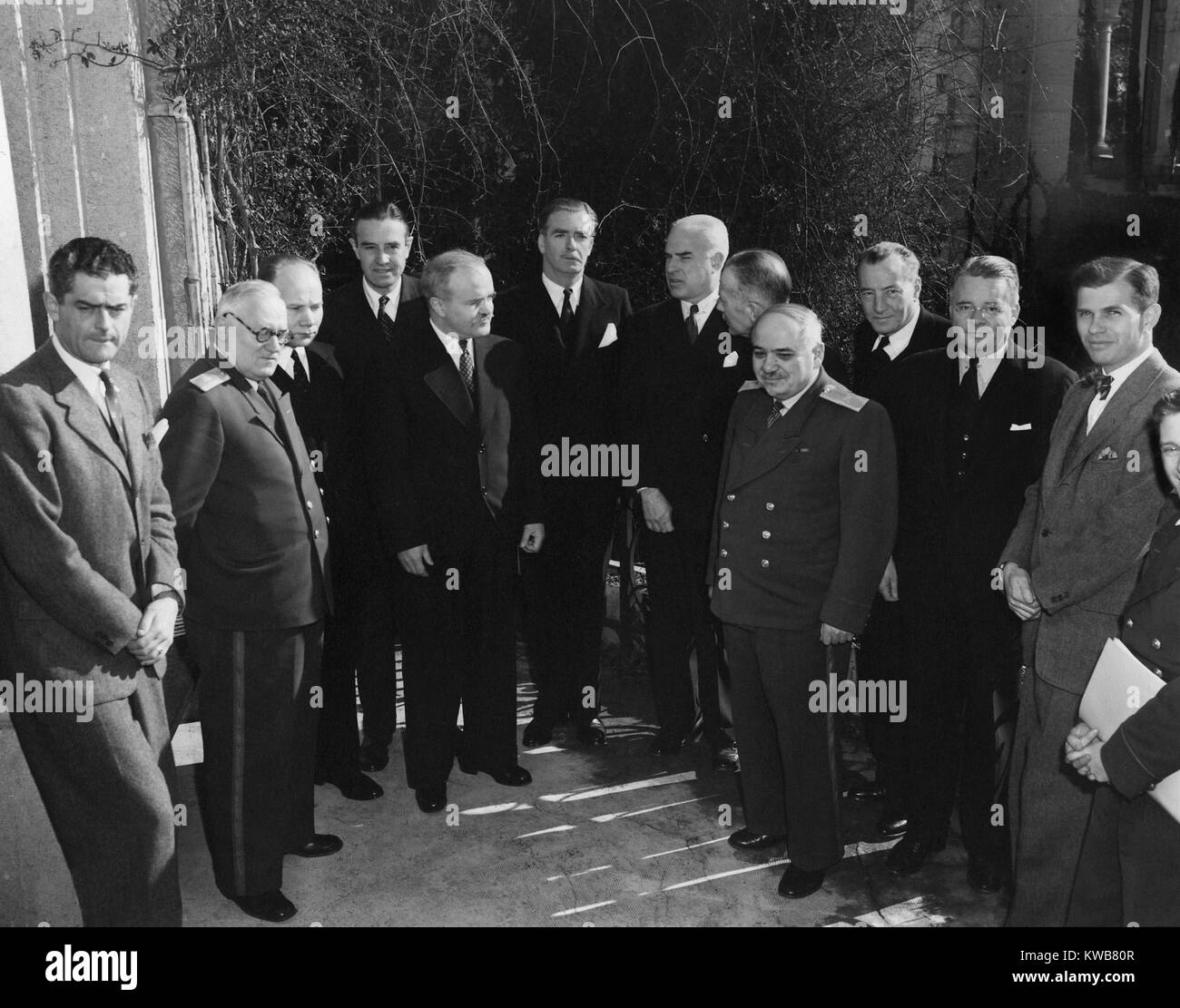 Foreign ministers and delegates to the Yalta Conference, Feb. 4–11, 1945. 2nd from left, Andrey Vishinsky; 4th from left, Averill Harriman; 5th from left, Vyacheslav Molotov; 6th from left, Anthony Eden; 7th from left, Edward Stettinius; 8th from left, Alexander Cadogan; and on far right, Alger Hiss. World War 2. (BSLOC 2014 8 201) Stock Photo