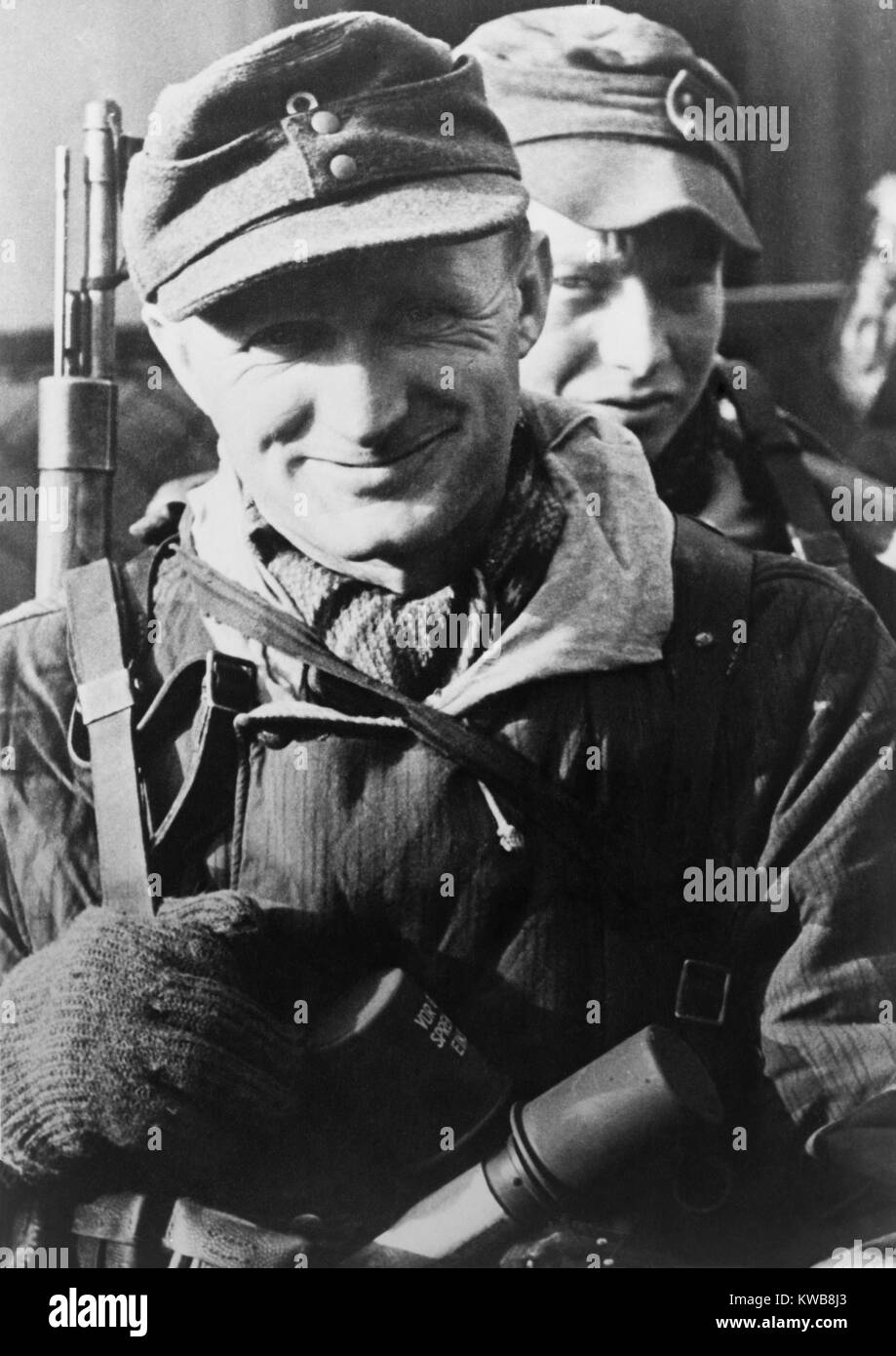 Two German soldiers, one middle aged, on the Oder Front in early 1945. The Soviet (Russian) armies were near but paused, after their successful Vistula–Oder Offensive of Jan. 12 -Feb. 2, 1945. Germany, World War 2. (BSLOC 2014 8 99) Stock Photo