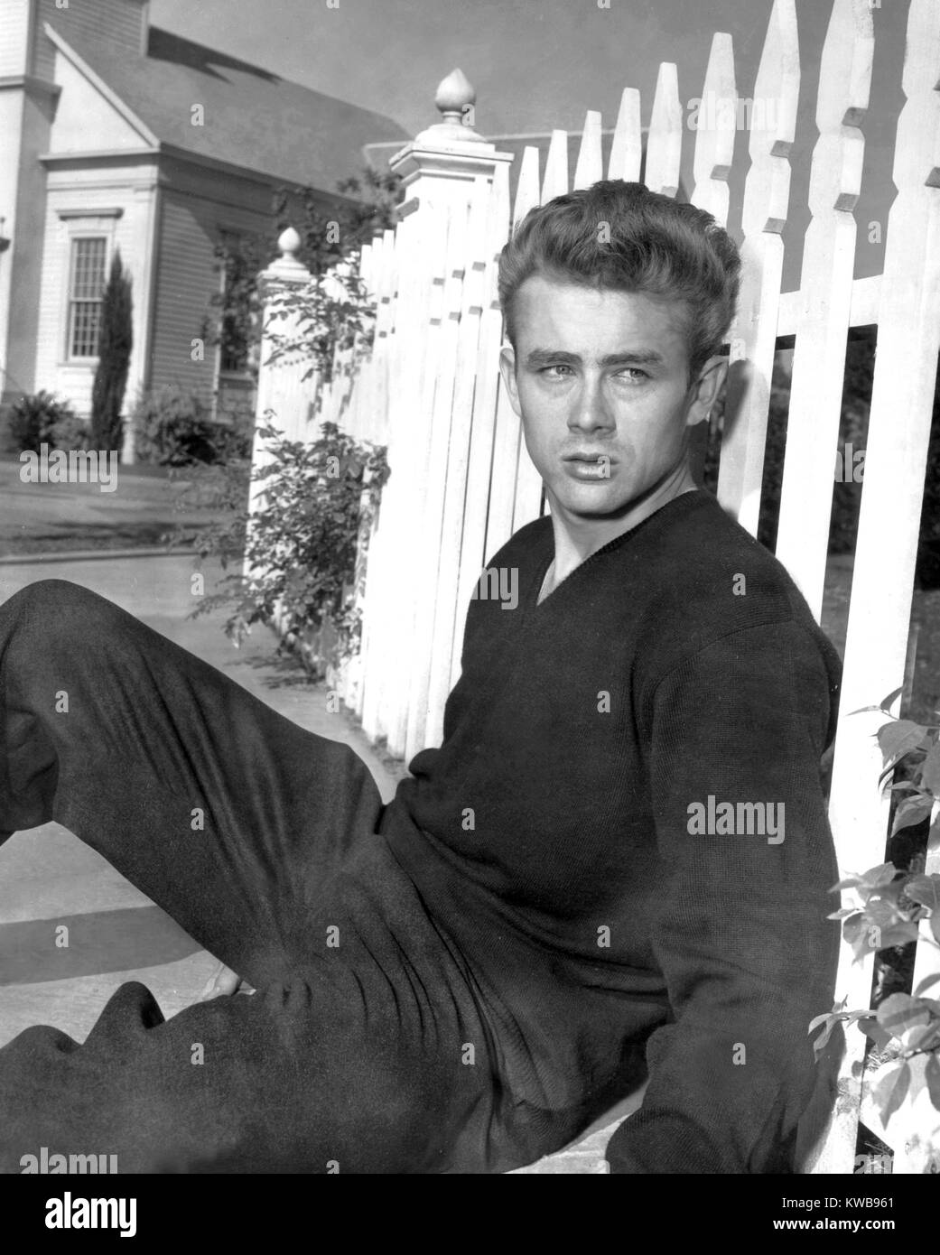 EAST OF EDEN, James Dean, 1955 Stock Photo Alamy