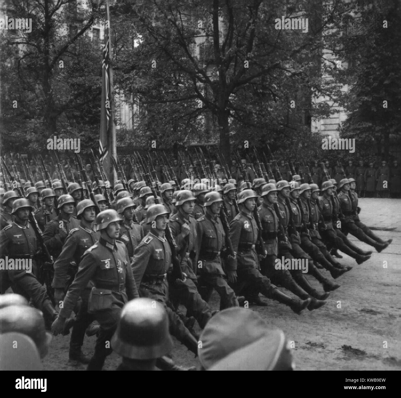Goose-stepping German troops in a Victory parade through Warsaw, Poland. Sept. 1939. World War 2. (BSLOC 2014 10 285) Stock Photo