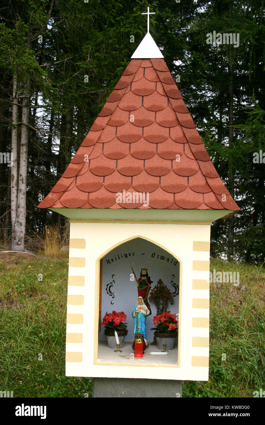 Catholic altar on the streets of Reichenfels, Austria Stock Photo