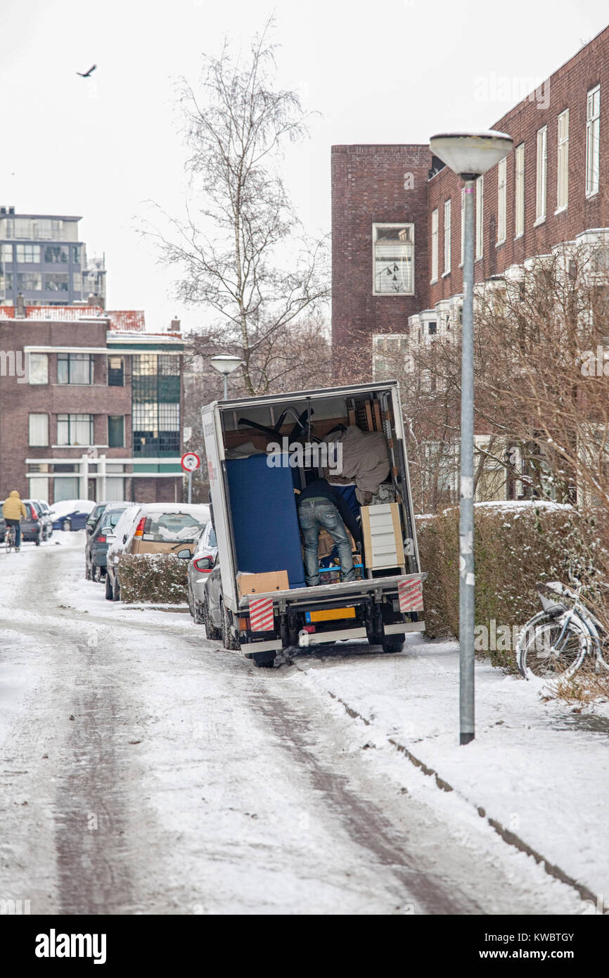 Moving house in the snow in the Netherlands Stock Photo Alamy