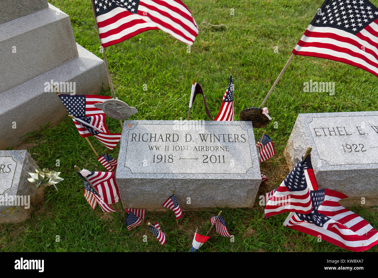 The grave of Major Richard 'Dick' Winters in the Bergstrasse
