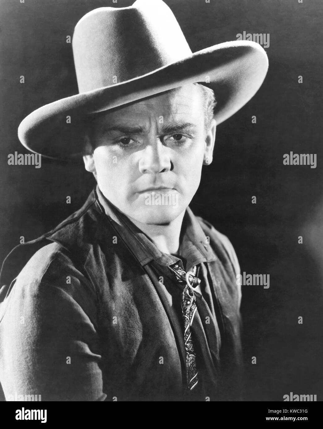 THE OKLAHOMA KID, James Cagney, 1939 Stock Photo Alamy