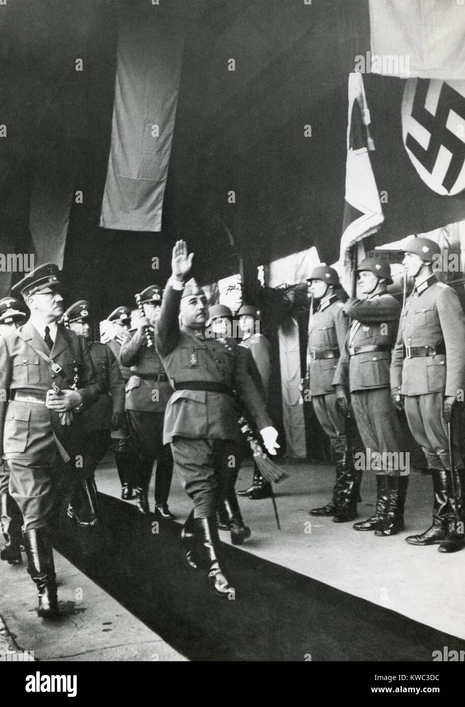 Spanish Fascist dictator Francisco Franco and Adolf Hitler Salute at Hendaye, France. Oct. 23, 1940. Hitler traveled to enlist Italy, Spain and Vichy France to block Mediterranean at Gibraltar to cut Britain's access to North Africa and the Suez Canal. Franco declined and Germany re-directed it's aggression at Russia in 1941. World War 2. (BSLOC 2015 13 56) Stock Photo