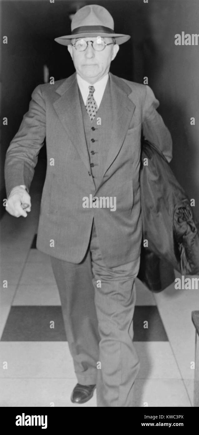 William Fox, founder of Fox Films, leaving U.S. District Court in Philadelphia. On Oct 21, 1941 he was convicted of bribing two judges for favorable rulings related to his 1936 bankruptcy. In 1942 he served 5 months in prison. The pioneer movie producer flourished from 1900 to 1925, but lost control of his studio after the 1929 Stock Market crash. Fox Films, was the predecessor of Twentieth Century Fox (BSLOC 2015 14 171) Stock Photo