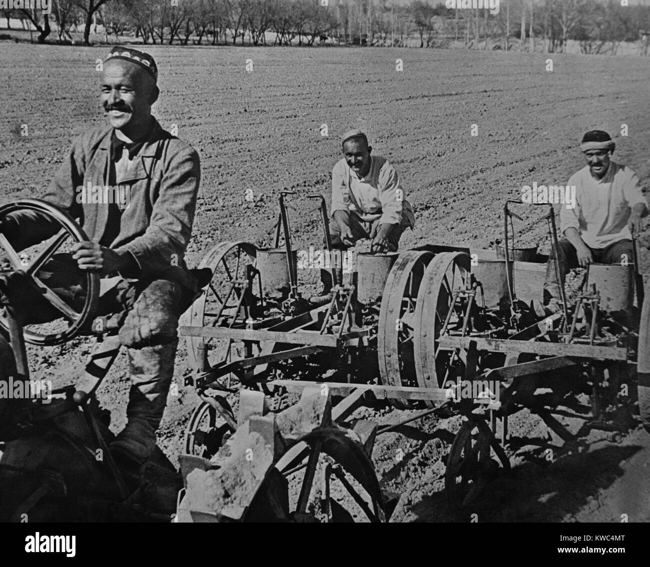 Planting cotton on the Navai collective farm, near Tashkent, Uzbekistan, USSR. Ca. 1935-40. (BSLOC_2015_2_257) Stock Photo