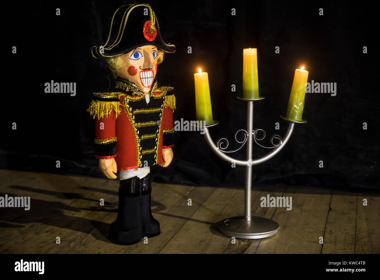 Nutcracker doll hires stock photography and images Alamy