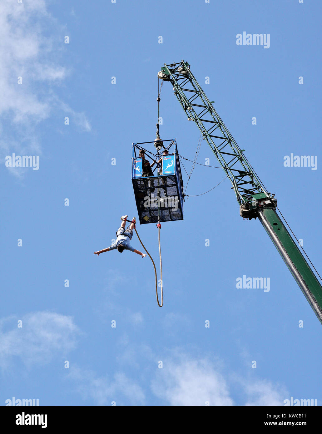 Bungee jumping from a crane hires stock photography and images Alamy
