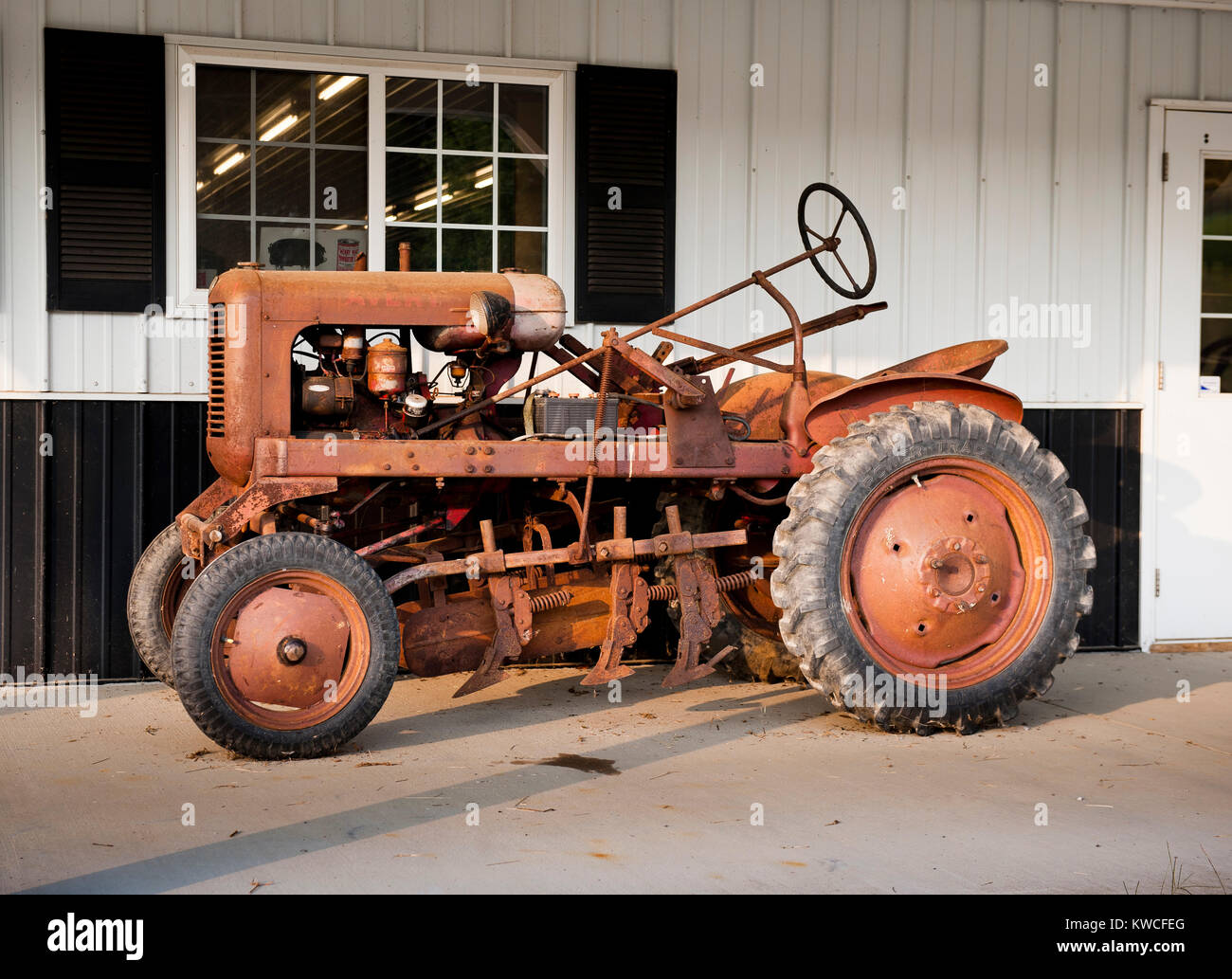 1950s Farm Equipment Hi res Stock Photography And Images Alamy