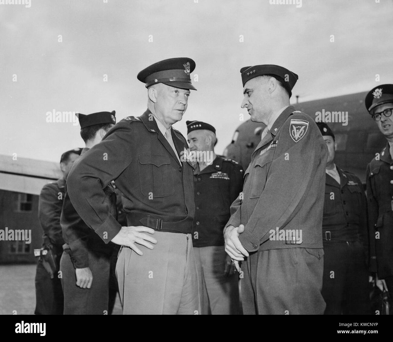 Generals Dwight Eisenhower and Lucius Clay at Gatow Airport in Berlin, during the Potsdam Conference. July 20, 1945. Clay would become U.S. Army military governor of occupied Germany after WW2. - (BSLOC 2014 15 242) Stock Photo