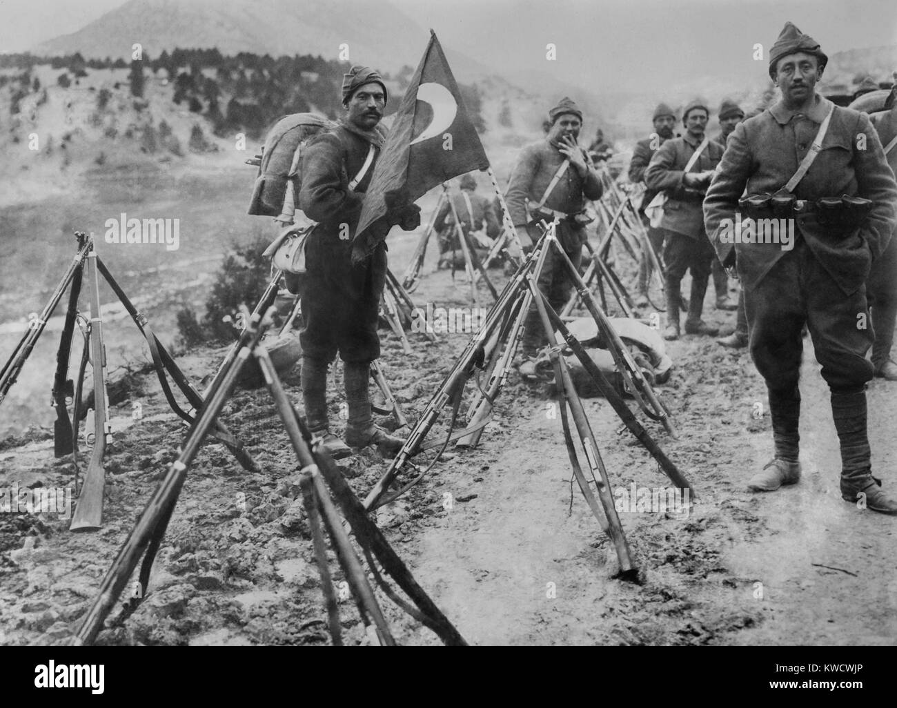 Turkish infantry column at rest with flag and rifles during World War I. (BSLOC 2017 1 149) Stock Photo