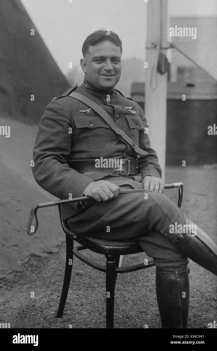 Congressman Fiorella La Guardia as an United States Army Air Service officer in World War 1. Major La Guardia commanded a bomber unit on the Italian-Austrian front, c. 1918 (BSLOC 2017 2 147) Stock Photo