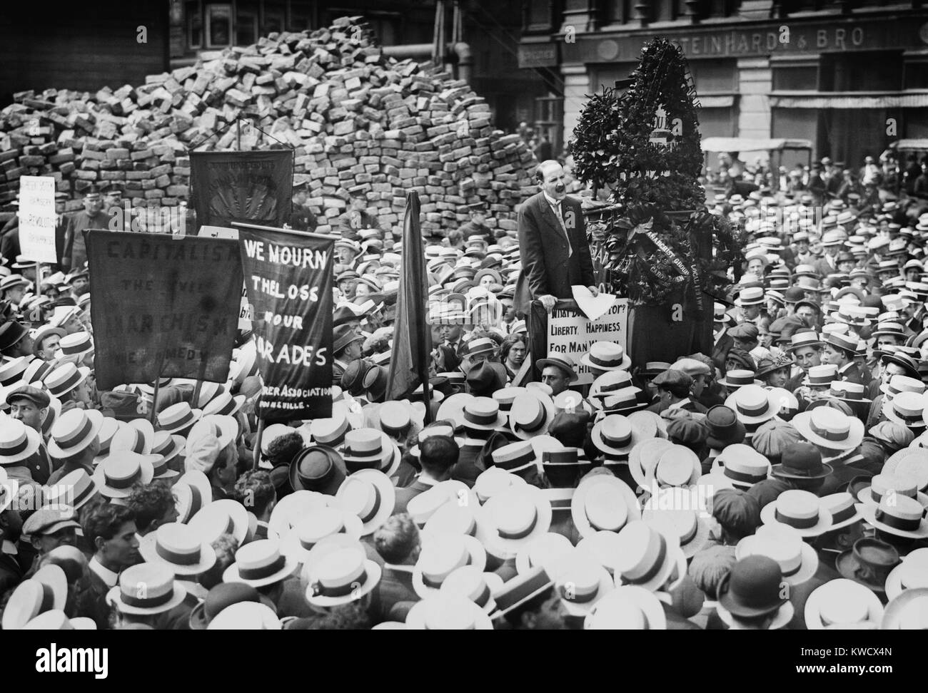 Anarchist Leonard Abbott speaking at a memorial demonstration for the dead IWW conspirators. Two men of the Anarchist Black Cross, Carl Hanson, and Charles Berg, were killed. Also dead was IWW radical, Arthur Caron. The bomb to murder John D. Rockefeller exploded as they were building it, in NYC on July 4, 1913 (BSLOC 2017 2 165) Stock Photo
