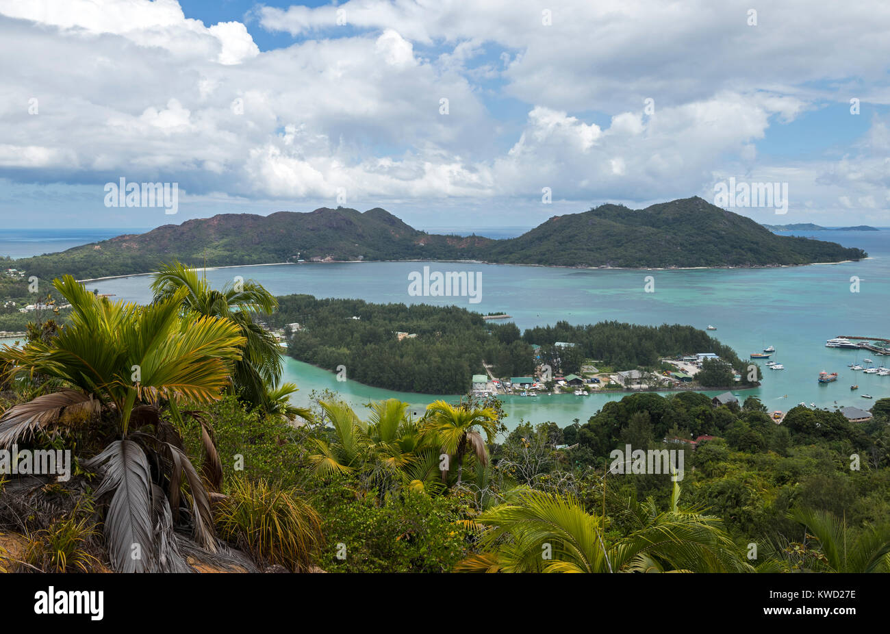 Baie ste anne praslin hires stock photography and images Alamy