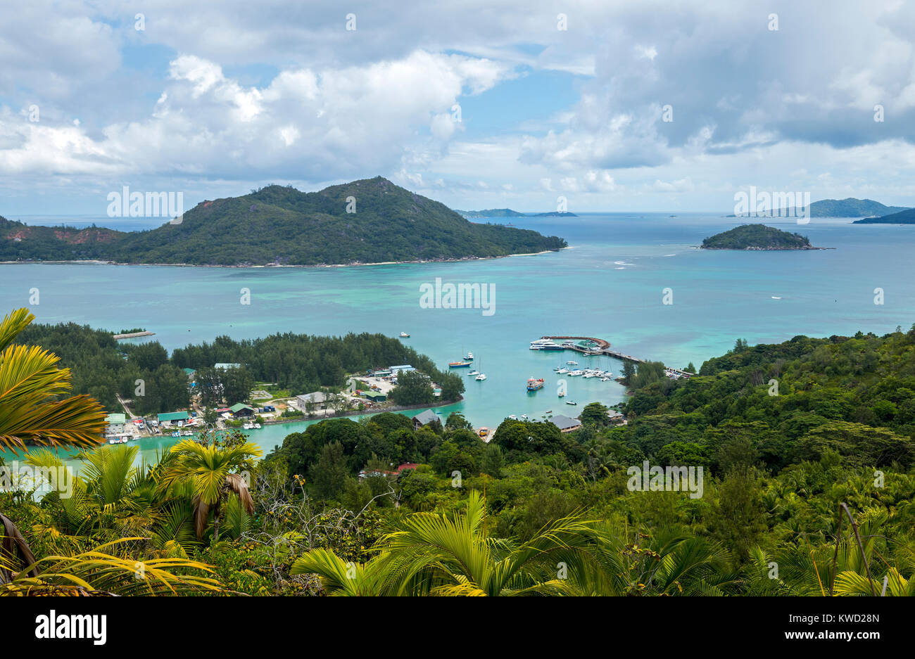 Baie ste anne praslin hires stock photography and images Alamy