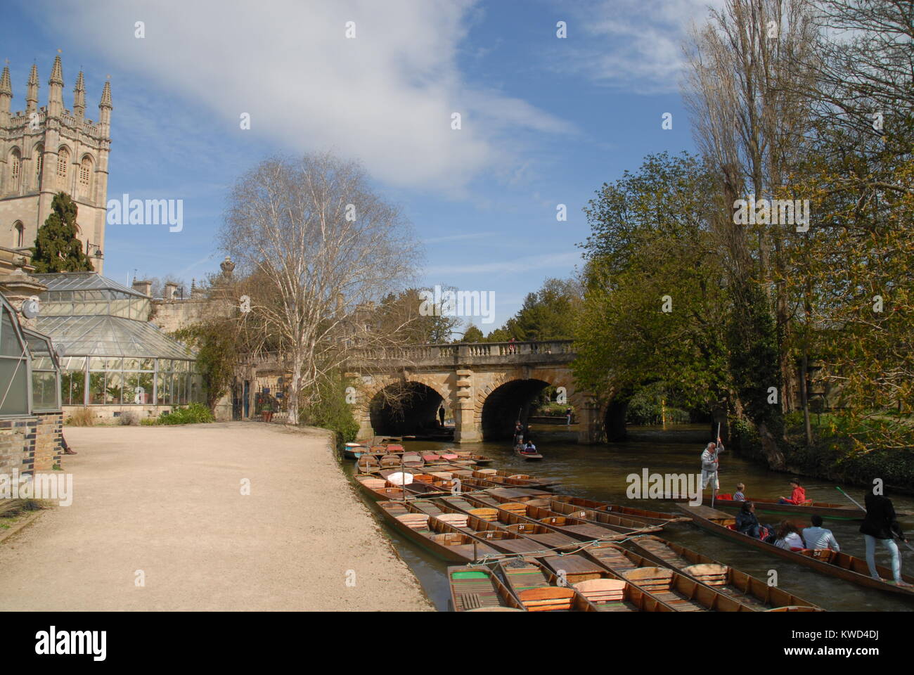 Oxford, United Kingdom - April 12, 2015: Punting boats in front of Magdalen Bridge Stock Photo