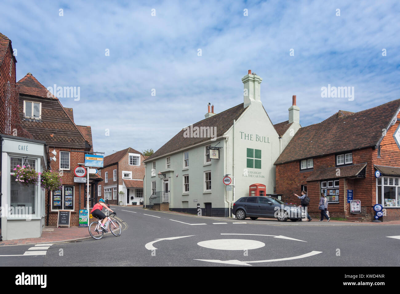 16th century The Bull Ditchling Pub, High Street, Ditchling, West Sussex, England, United Kingdom Stock Photo